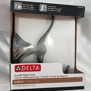 Delta Celice Collection Double robe hook Bronze